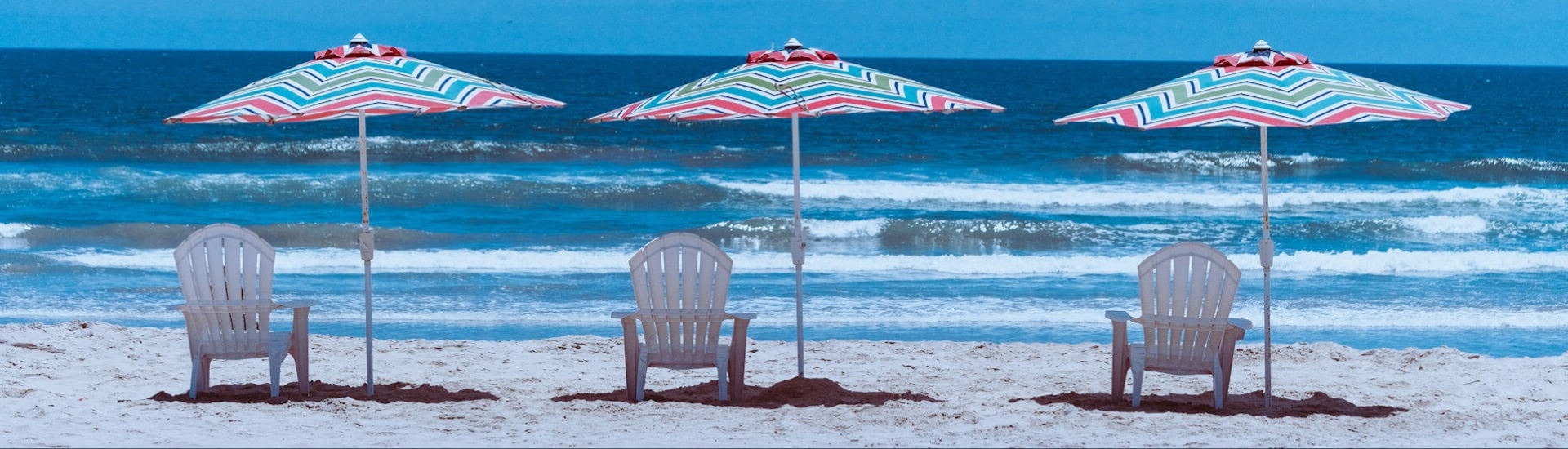 Ottieni la certificazione UNI/PdR 125:2022 per stabilimenti balneari: punteggio premiale nei bandi, riduzione cauzioni, sgravi INPS e reputazione potenziata.