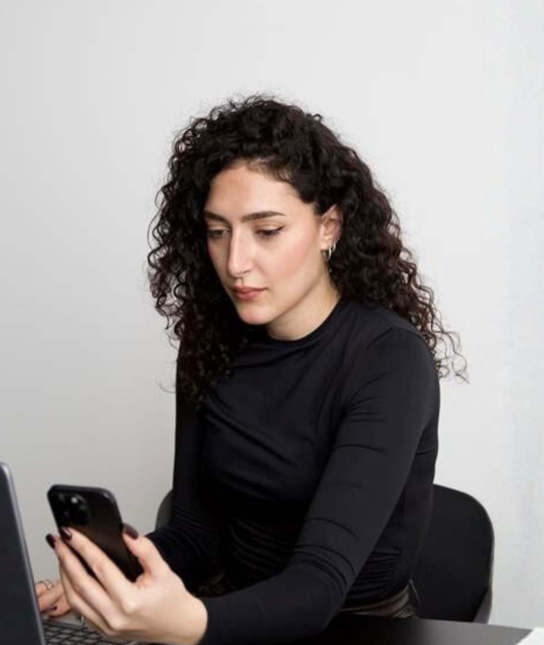 mikela marku Mikela Marku